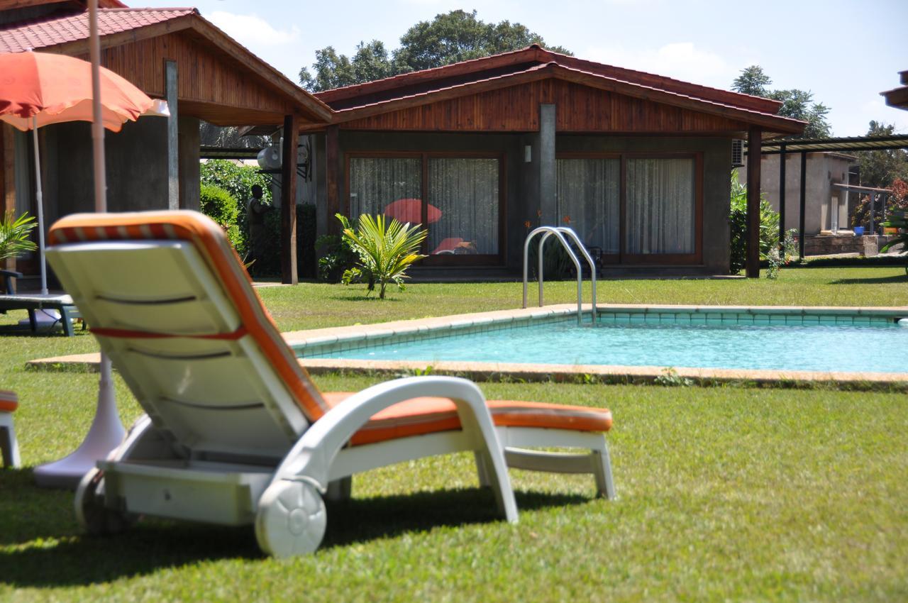 Planet Hotel Hollybum Lubumbashi Exterior foto