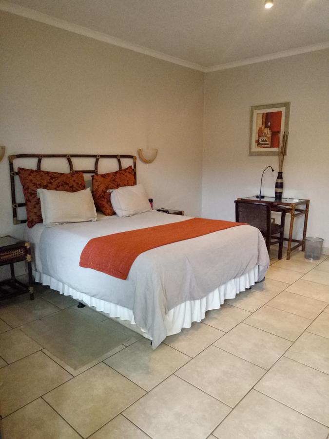 Planet Hotel Hollybum Lubumbashi Exterior foto